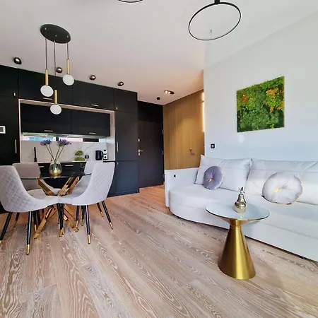 Lux Lake - Apartament Z Ogrodem Nad Jeziorem Allenstein Exterior foto